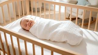 Why THIS Muslin Swaddle Blanket is Every New Mom's Must-Have | Lyra Muslin Swaddle Blanket