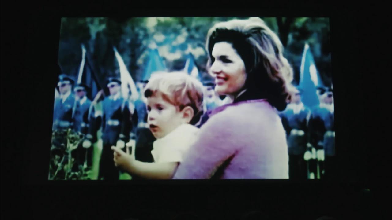 BEACH HOUSE - "CHARIOT" VIDEO BEACH HOUSE - "CHARIOT" VIDEO