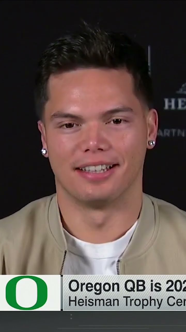 Heisman or Oregon drip? ? Dillon Gabriel reveals which free swag is better ?