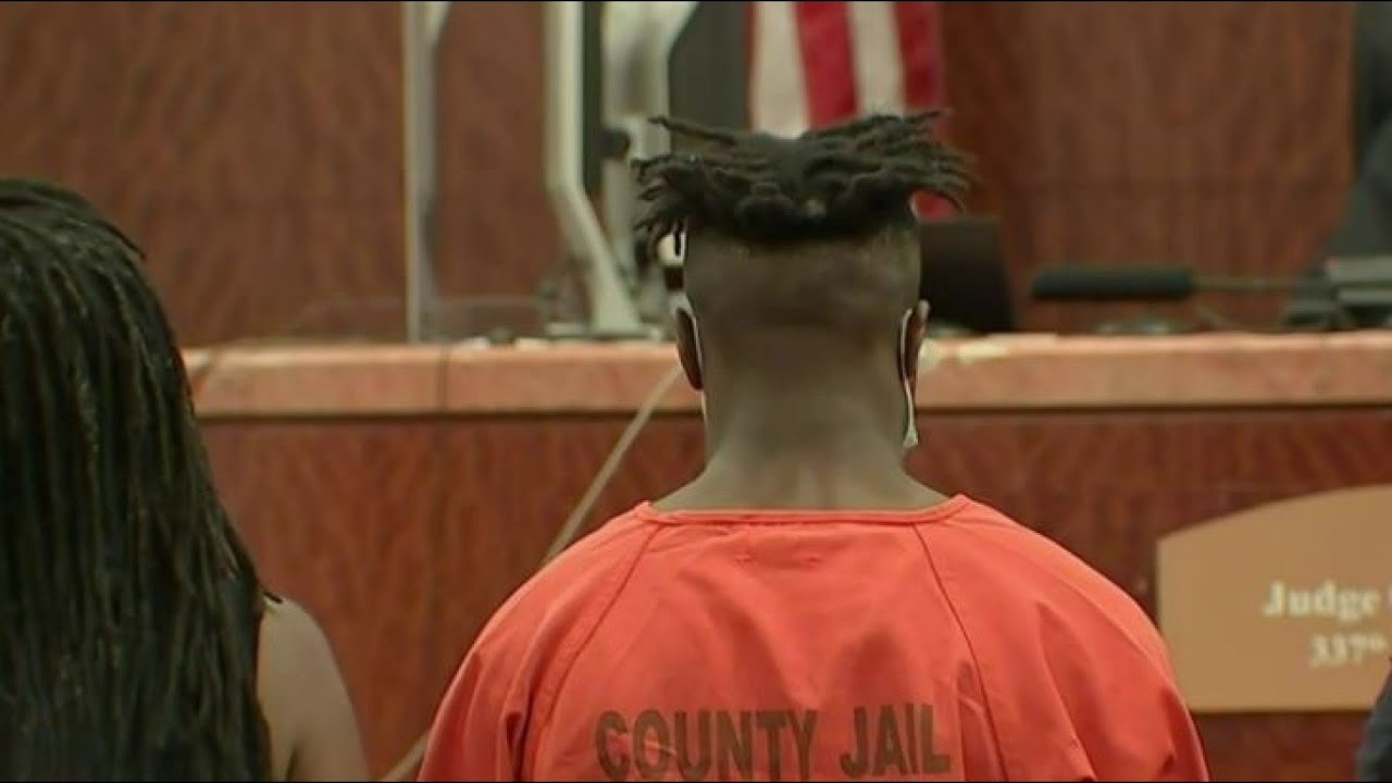 Suspects in shooting of New Orleans officer appear in court - YouTube