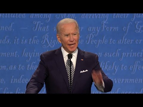 En plein débat, Biden accuse Trump d'être le "caniche de Poutine"