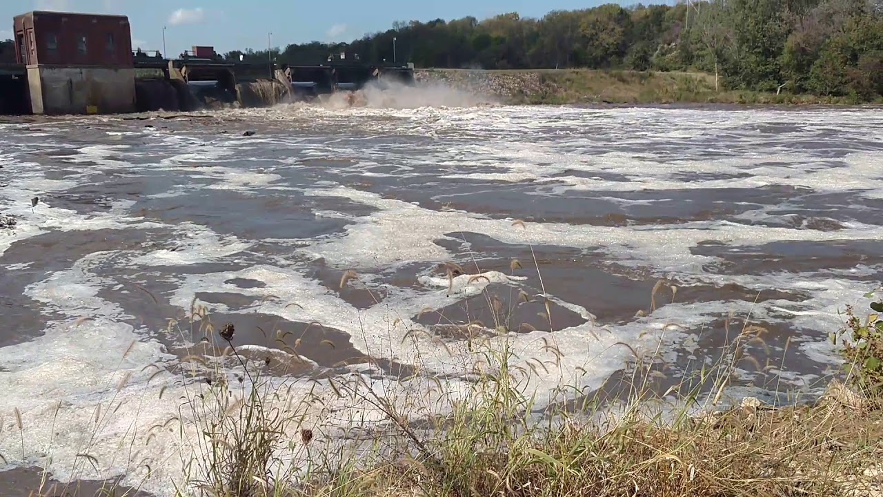 Lakehurst Dam Maquoketa Iowa 10/3/2018 YouTube