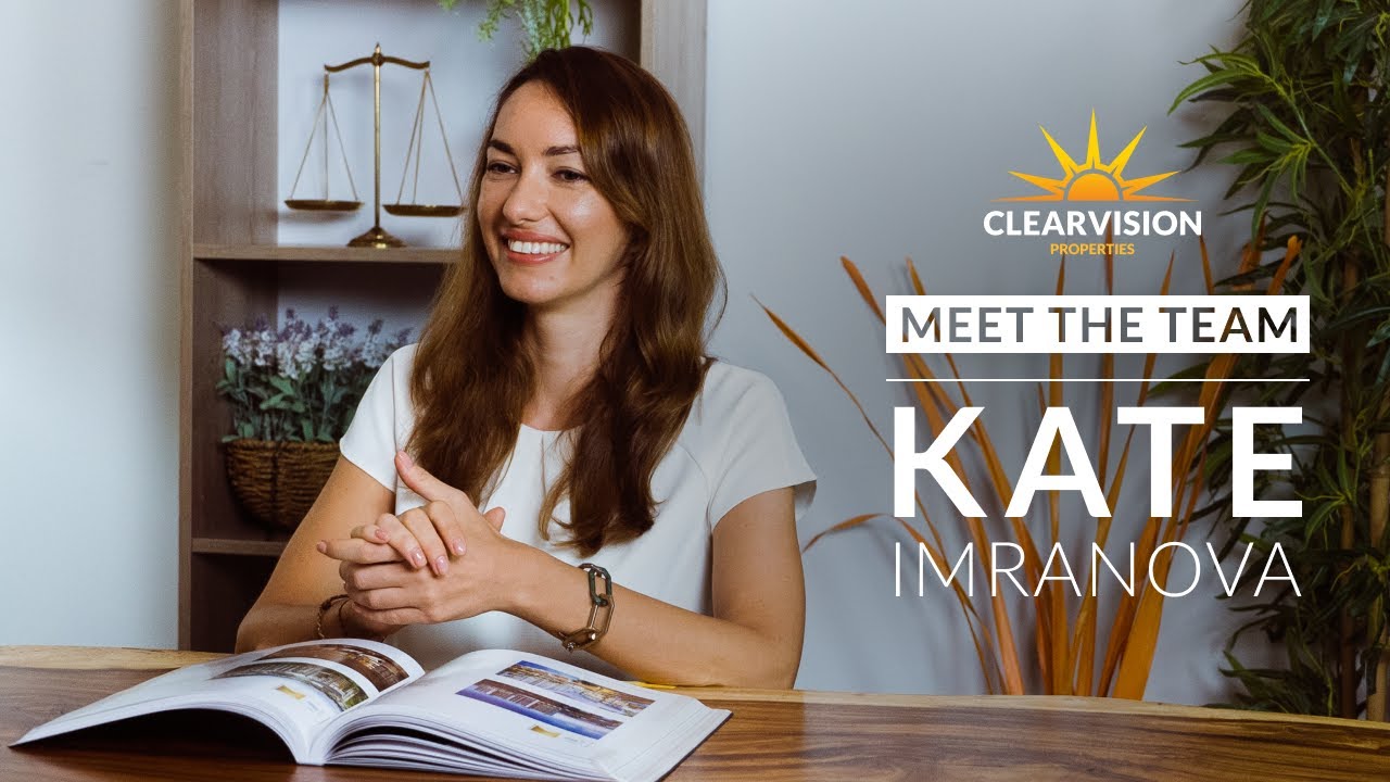 MEET THE TEAM 🧡 KATE IMRANOVA. Property Expert in Phuket