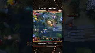 AFK moment from BOOM then Vici CAPITALIZE it #EsportsWorldCup #EWC26 #dota2