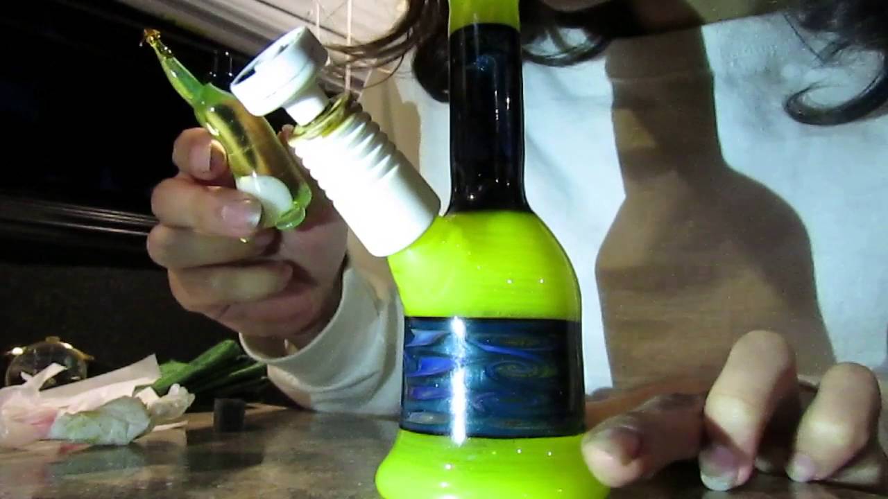 Low temp Dabs out of heady glass