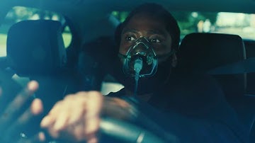 TENET 2020 Protagonist is back in time, where he turns out to be the driver of the time reversed car