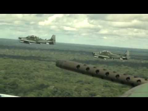 Vídeo: Aviação contra tanques (parte de 10)