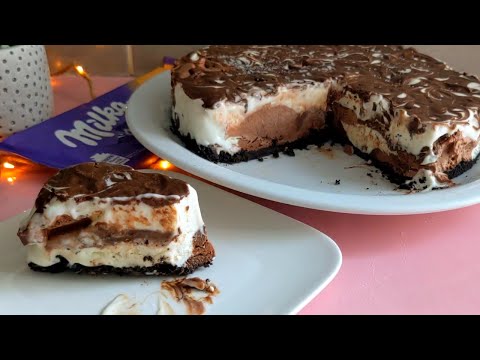 Vidéo: Gâteau - Crème Glacée Aux Baies