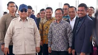 Antusias Warga Bertemu Presiden Prabowo Naik Kereta Cepat Whoosh Kembali ke Jakarta Antusias Warga Bertemu Presiden Prabowo Naik Kereta Cepat Whoosh Kembali ke Jakarta