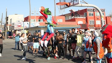 Marvin Martian Dunks.. 5