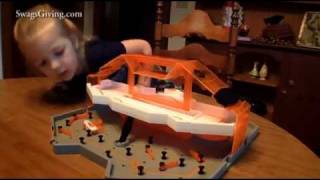 SwagsGiving 2: Giveaway: HEXBUG Nano Hive Habitat