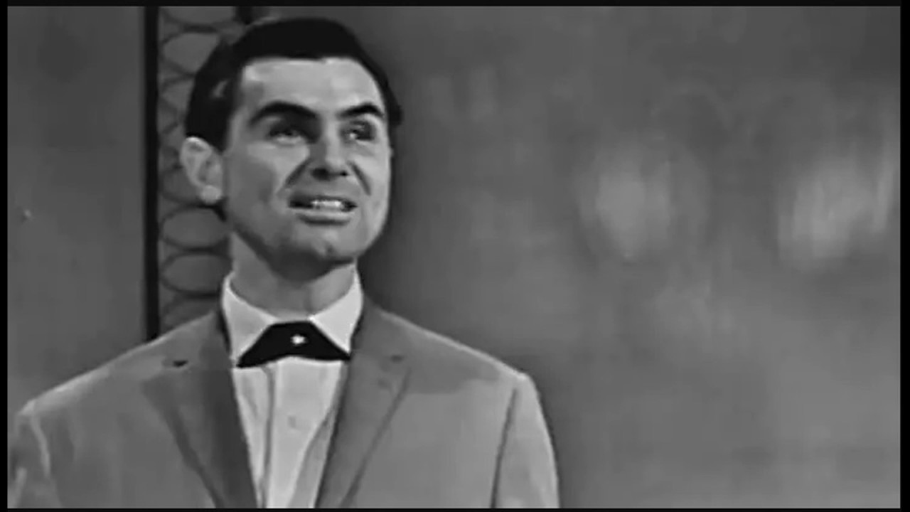 Виктор Беседин - Купите фиалки. - YouTube