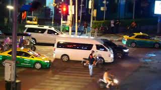 Bangkok Nightlife and Street Scenes - Trying a New Camera
