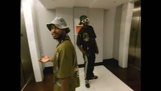 StressGods - CHEF'S KISS (4K)