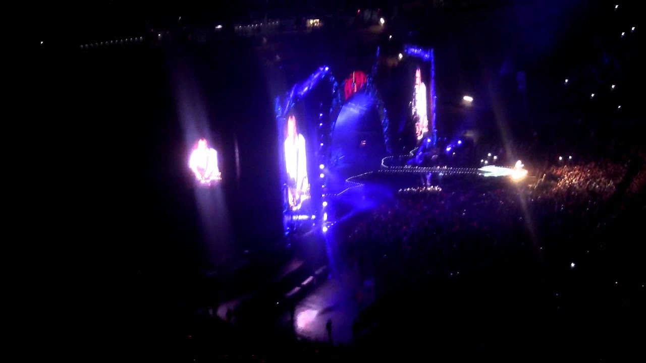 Let There Be Rock - AC/DC live in Munich 2015 - YouTube
