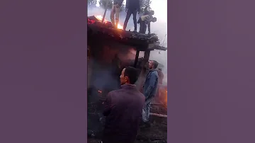 Just Fire Incident At Chignana Galhar Ngaseni House Of Lassa Rm S O Amer Chand Apna Kishtwar 