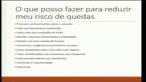 Qual escala é utilizada para avaliar o risco de queda?