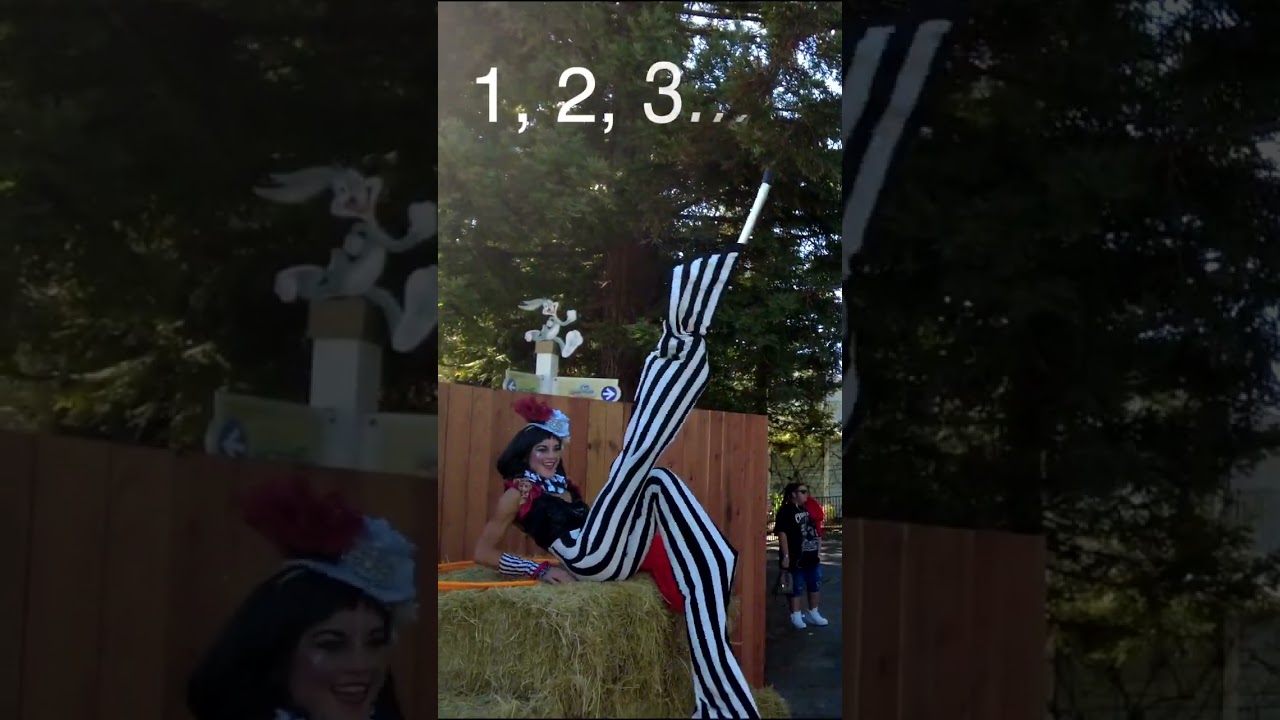 Stilt Walker Workout LOL 