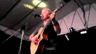 Michael Bradley Robotech - We Will Win en el Mack 4 en Paraguay 03/10/2010 En vivo