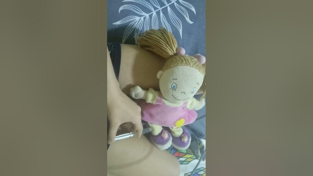 до крови уколы 😭 - YouTube