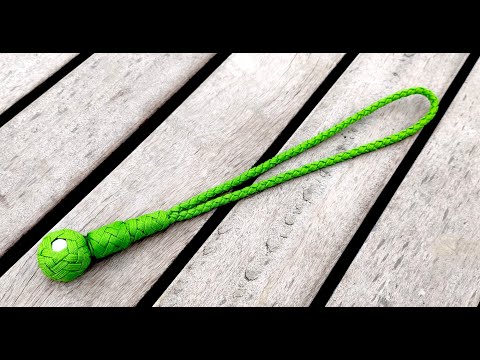 Pineapple knot paracord lanyard