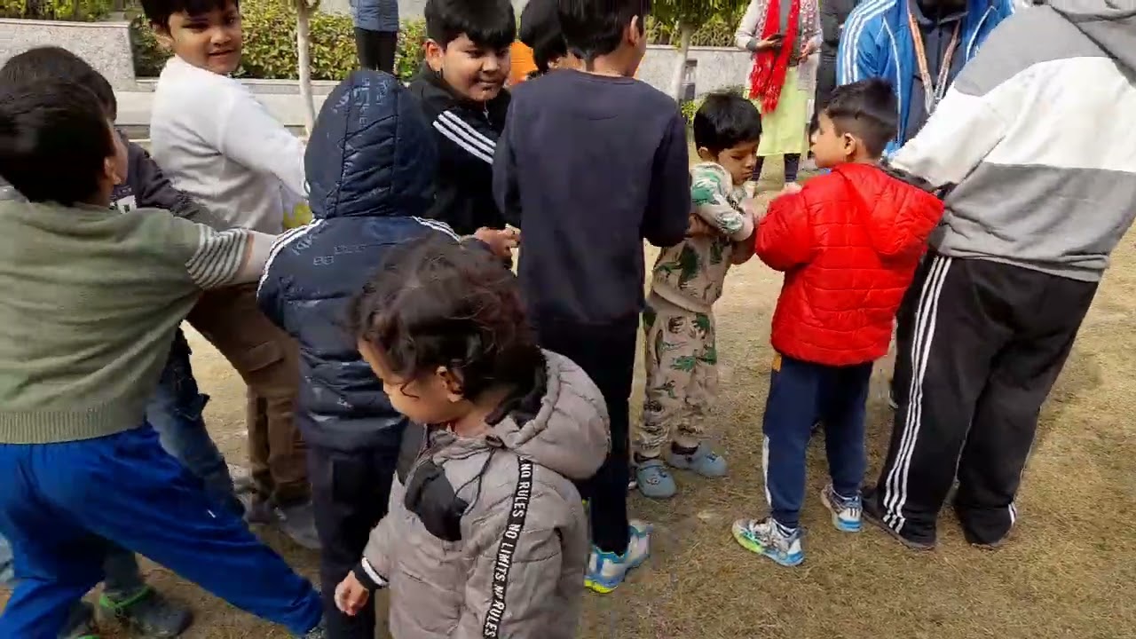 Kids activity.. Tug of war (रस्सा कस्सी )