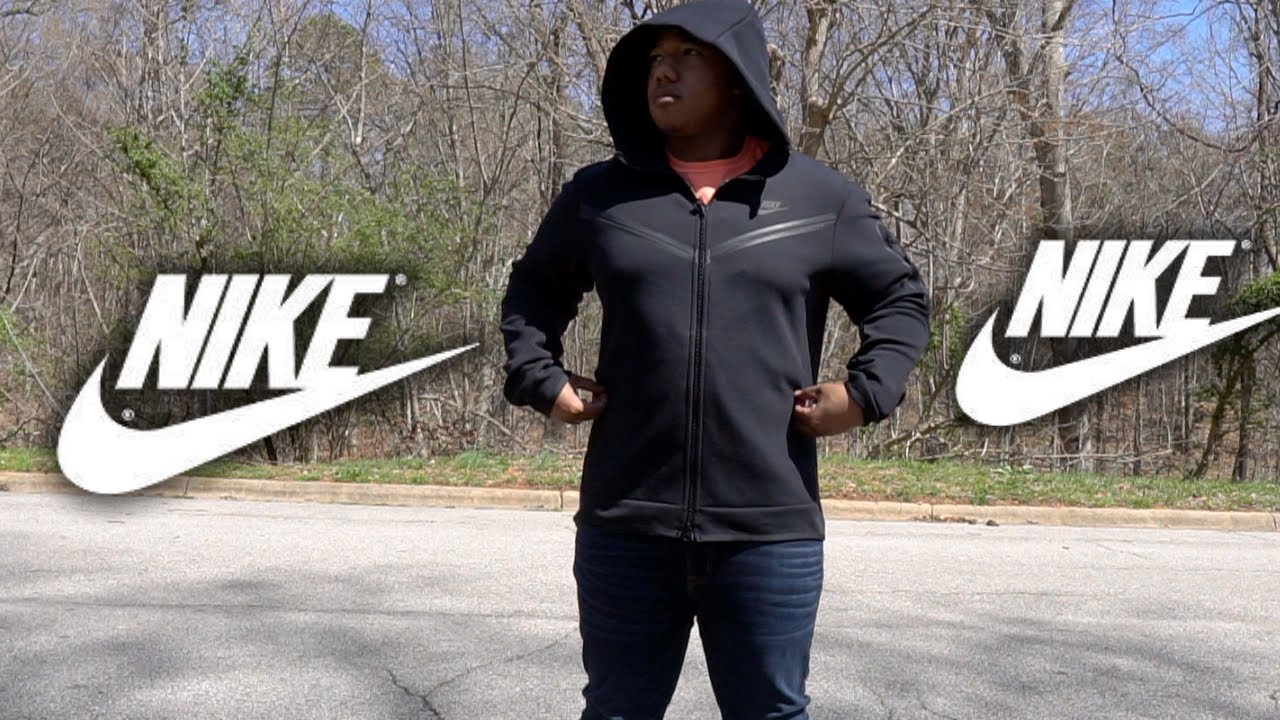 pensionist Nogen som helst tsunamien Nike Tech Fleece Black Hoodie Review & Sizing - YouTube