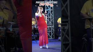 merah-merah si ratu esek-esek idola siapa niii😍 #berkahtalenta #cintaterlarang #shintaarsinta
