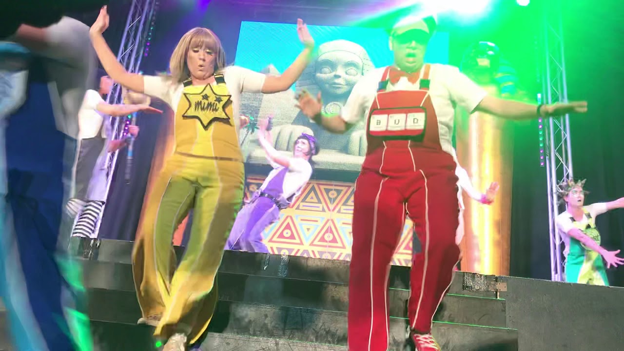 Skyline Gang In The Orb Of Ra