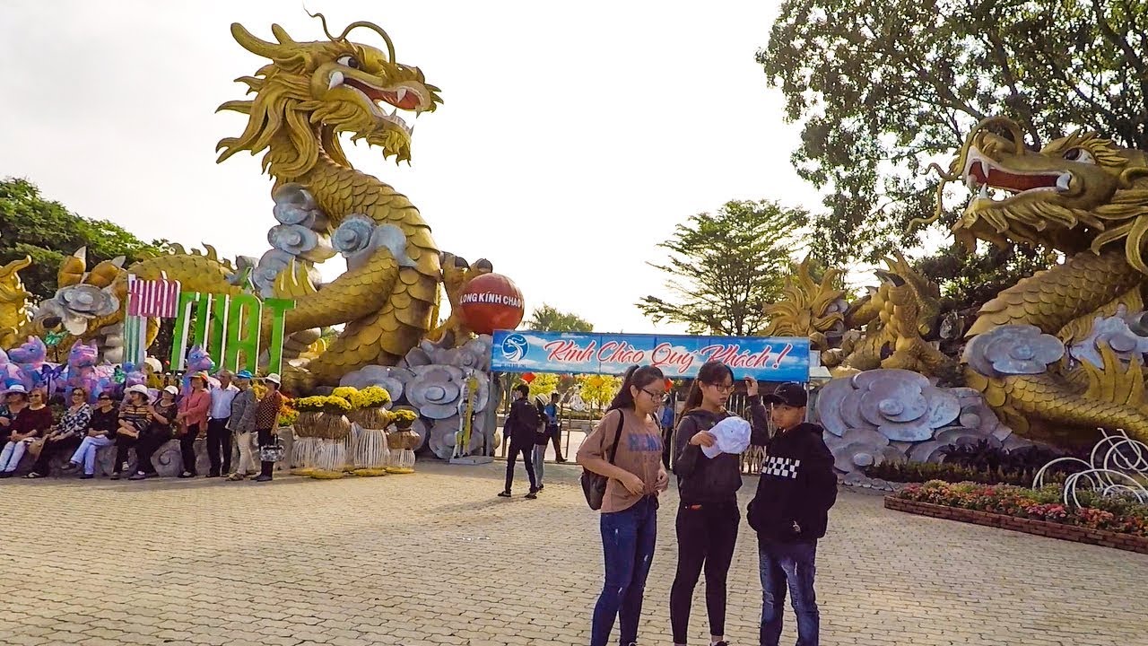 KHU DU LỊCH BỬU LONG TẾT MẬU TUẤT 2018 - DU KHÁCH Ở KHẮP NƠI ĐỔ XÔ VỀ ĐÂY DU XUÂN NGÀY MÙNG 8 TẾT - YouTube