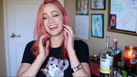 Jaclyn Glenn Laughs at Ray Comfort Getting Intervi...