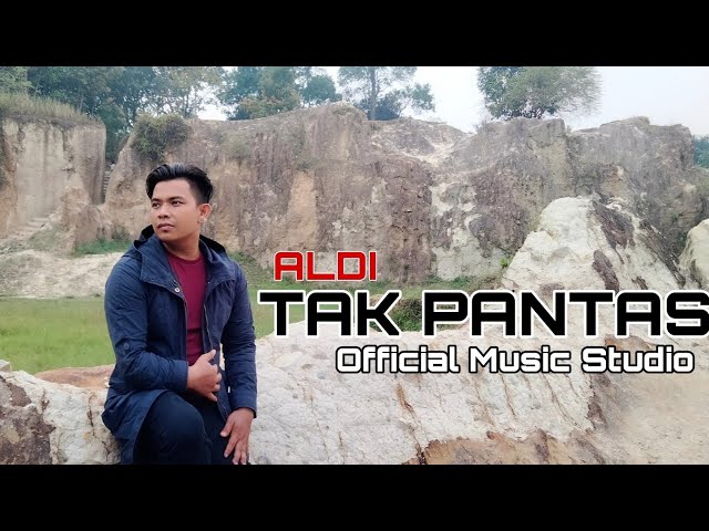 TAK PANTAS || ALDI COVER VERSI COWOK || OFFICIAL MUSIC STUDIO class=