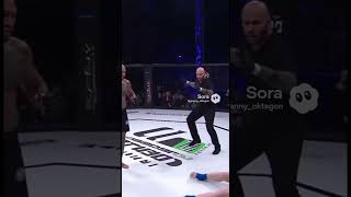 Бабушка после банкета #ufcshorts #mma #knockout #ufc #sports #ufcбой #fighter #боец #мма #ufcнокаут