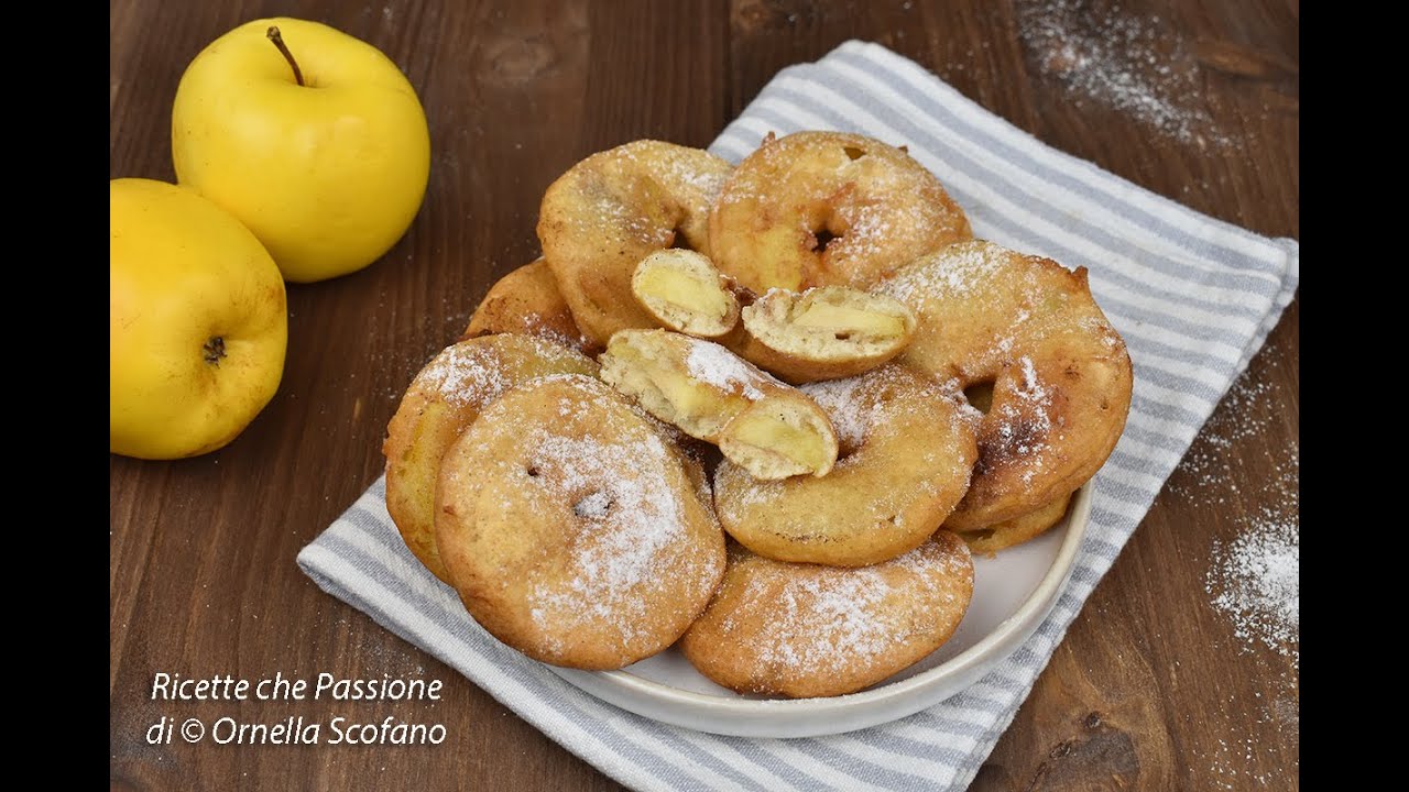 Frittelle di mele in pastella gonfia leggere e non unte, una tira l'altra - Ricette che Passione