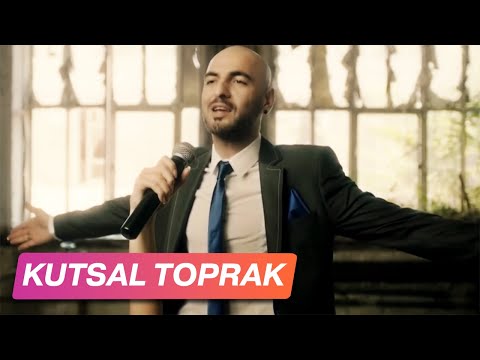 Kutsal Toprak (Soner Sarıkabadayı)