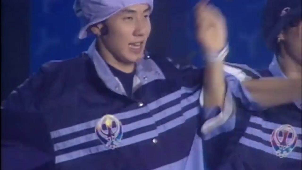 [VIDEO]신화 데뷔곡 해결사 실황 #8090[이것이노래다]