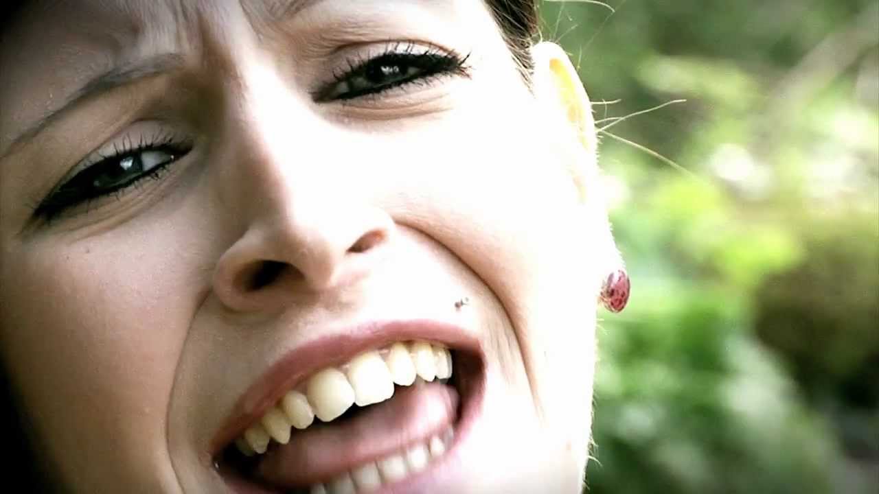 Eleonora Crupi Perfetti Videoclip