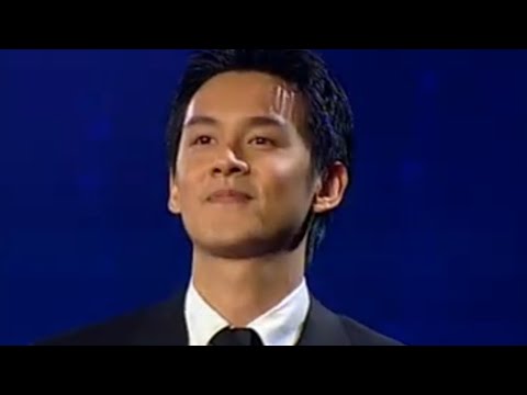 เพลงของเธอ (ลา..ลา) - ฟลุค เกริกพล (คอนเสิร์ต 10 ปี Exact)