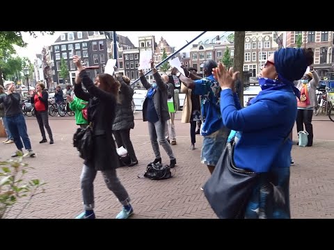 Spoeddebat Halsema over demonstratie Dam:  applausprotest bij de Stopera / Femke moet blijven
