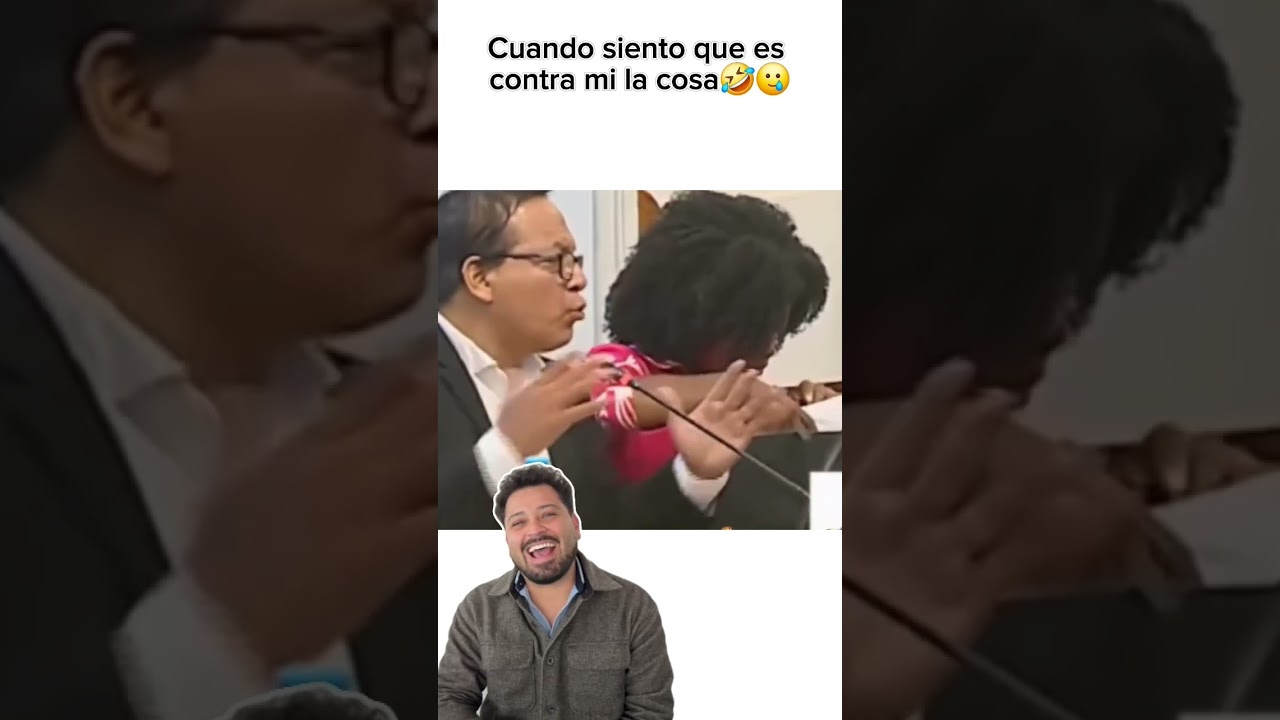 Cuando siento que es contra mi la cosa🤣🥲 #humor #comedia #obscura