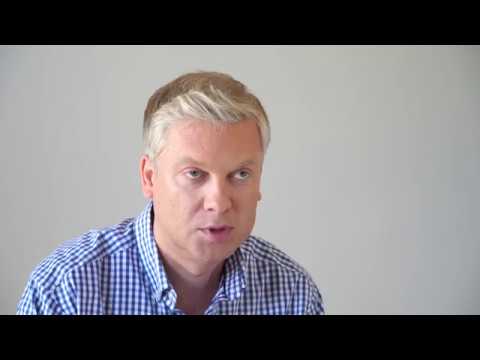 Видео: Реакция Сергея Светлакова (Ёлки последние, 2018) - вся информация о фильме на FilmNavi.ru