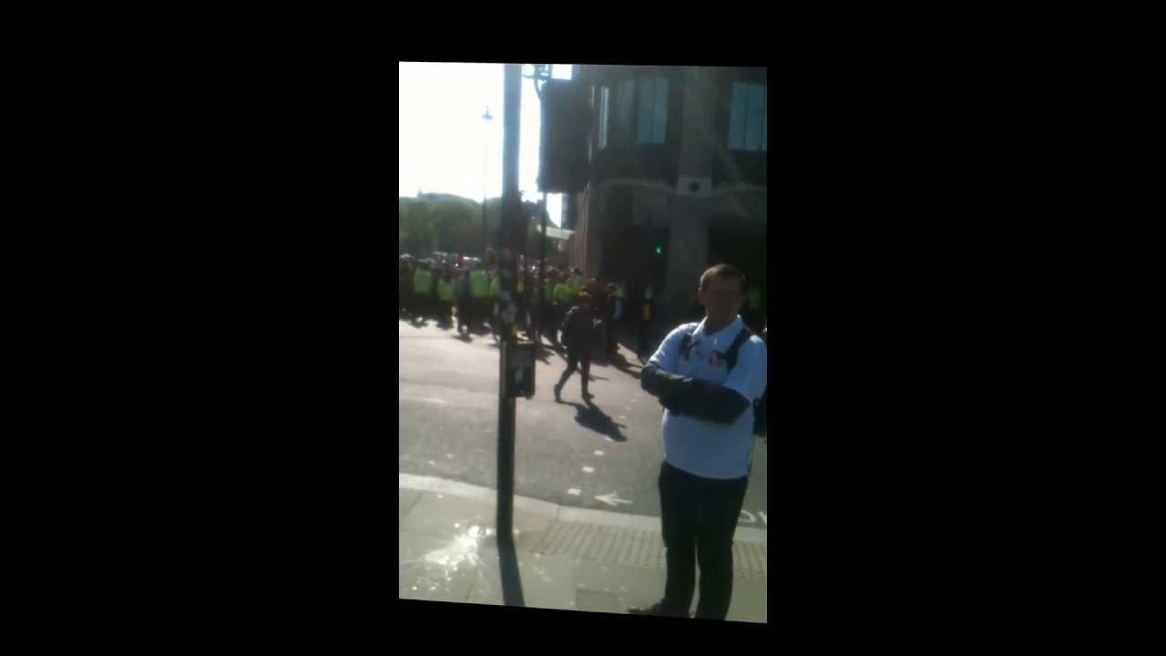 EDL bank holiday Monday.. Got surrounded by the UAF!!!!!!!