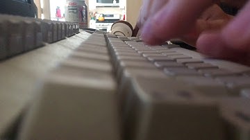Unicomp Classic "Model M" Typing Demo