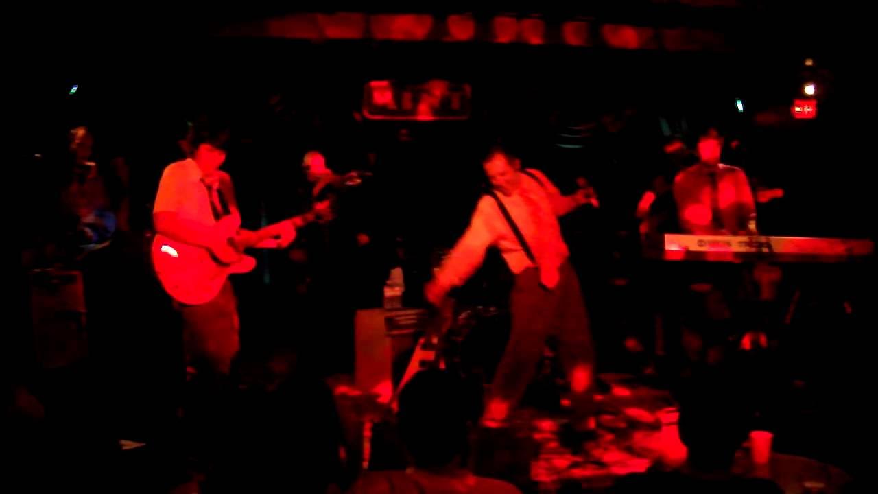 Cherry Poppin' Daddies - "I Want A Bowlegged Woman" Cherry Poppin' Daddies - "I Want A Bowlegged Woman"