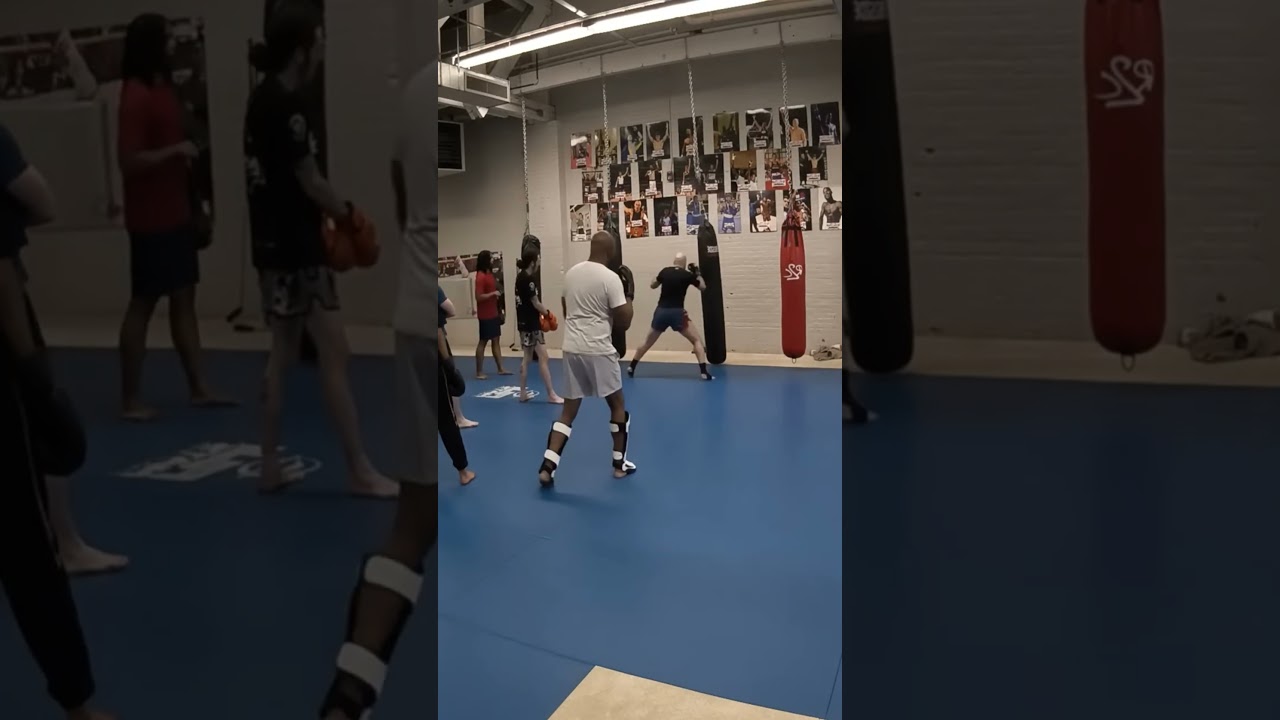 How to use low punch in Muay Thai, Part 1