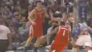 Nate Robinson Blocks Yao Ming