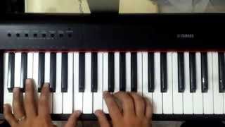 Video thumbnail of "Em Teus Braços - Laura Souguellis (Piano)"