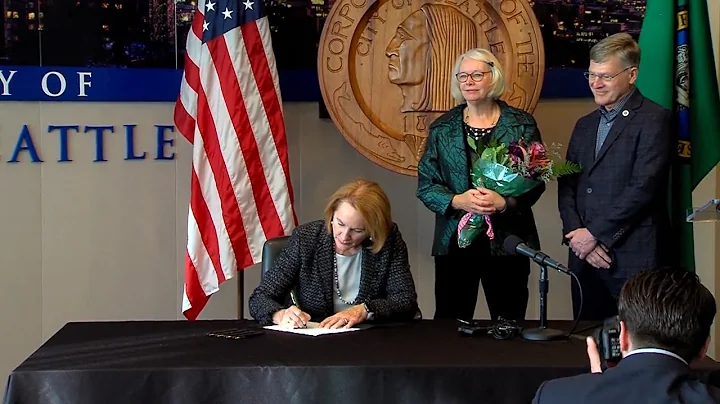 Mayor Durkan signs 2020 City budget; takes questio...