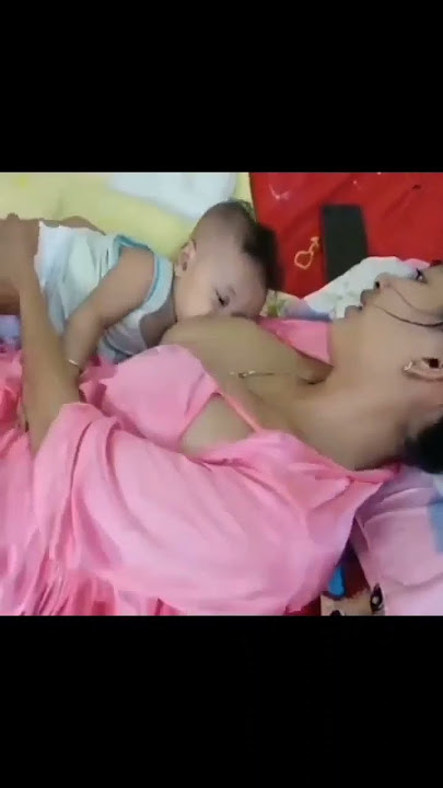 Mamah Muda Menyusui Bayi #shorts #fyp
