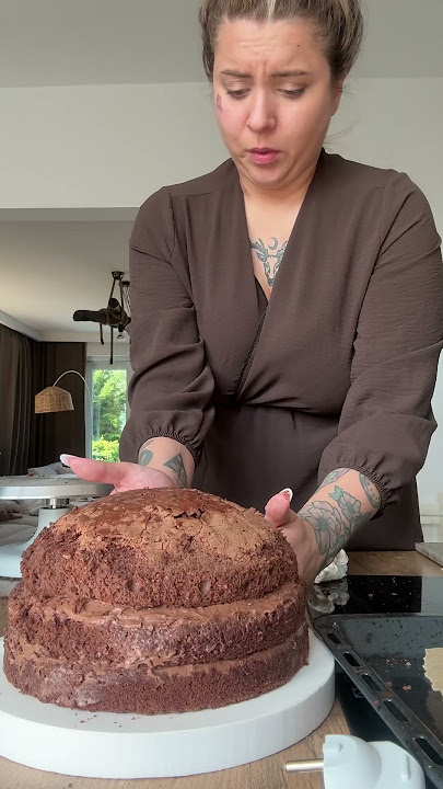 Tort piłka